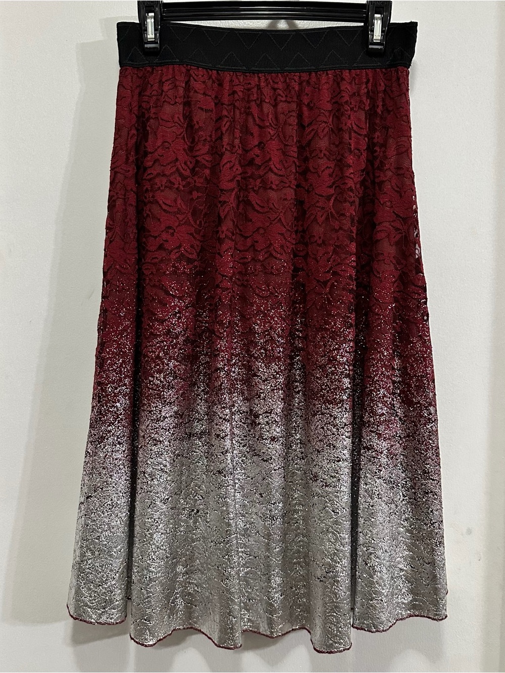 Women’s Burgundy to Silver Ombre Lace Skirt- LuLaRoe Sz: S